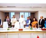Odisha CM meets UAE Minister to explore investment opportunities