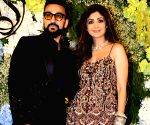 Raj Kundra reveals why he feels Shilpa Shetty has 'mastered the art of balancing everything'