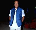 Surendra Pal recalls playing Pradeep Rawat's father Dronacharya in 'Mahabharat'