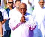 We defeated malicious bills on delimitation, must strengthen united fight: Kharge at INDIA bloc meet