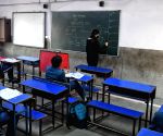 CM Yogi gives study tables to 1 lakh students; children express gratitude in unique ways