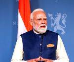Cong leader caught on camera making filthy comments at PM Modi, BJP fumes