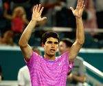 Alcaraz withdraws from Cincinnati with lingering wrist injury