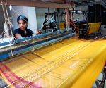 Baghpat to enter global markets with the resonance of handlooms and the sweetness of honey
