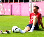 'Fully aware of expectations and challenges, I'm ready': Xabi Alonso sets out Chelsea vision after taking charge