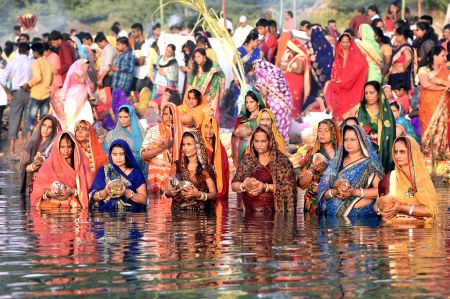 Chhath Puja Photos | Images of Chhath Puja Celebration