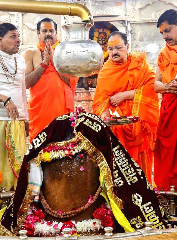 J. P. Nadda Offers Prayers at Mahakaleshwar Temple
