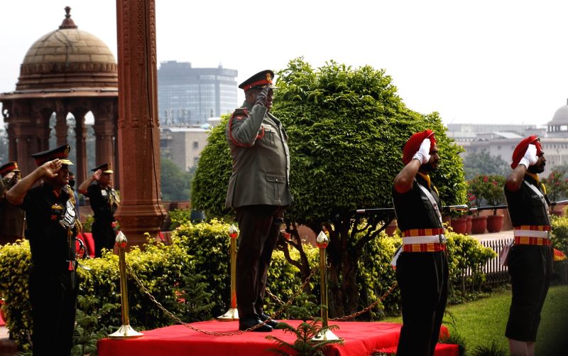 New Delhi Lt Gen Lawrence Khulekani Mbatha Inspects The Guard Of Honour