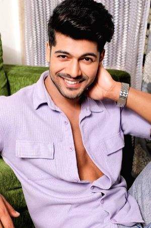 'More to come', actor Sheezan Khan on completing 11 years in TV industry