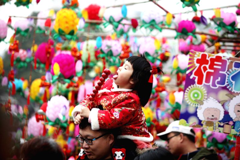 CHINA-NANJING-SPRING FESTIVAL-CHILDREN