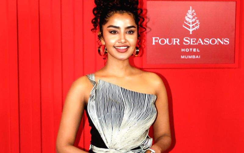 Anupama Parameswaran's adorable birthday post for her mom wins hearts on Internet